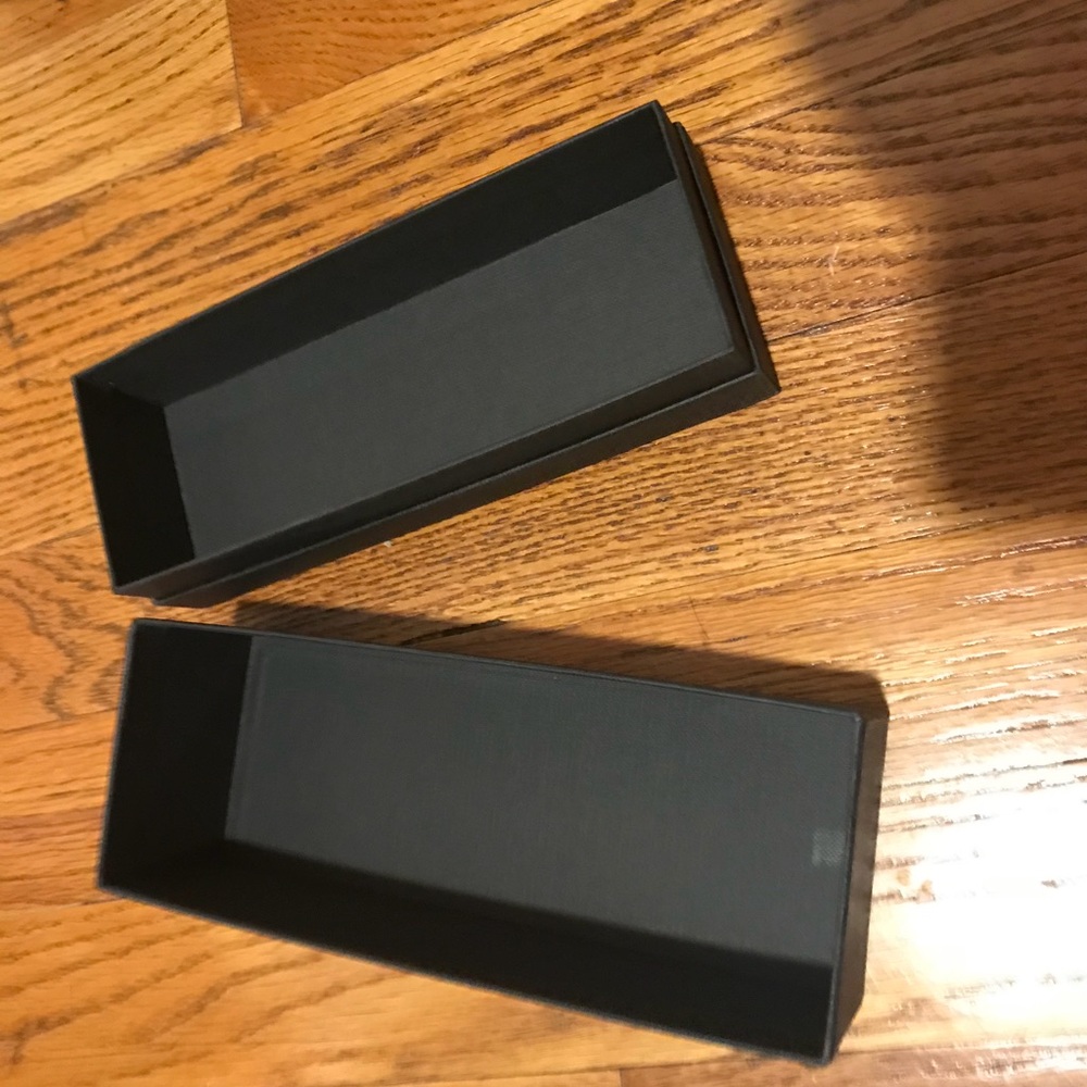Box for sunglasses - Picture 2 of 2